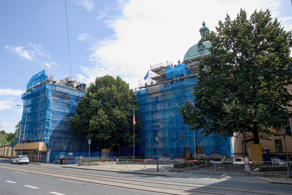 Rekonstrukce vlády skončí až na jaře roku 2020. (6. 8. 2019)