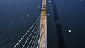 Rekordní lanový most na Ruský ostrov