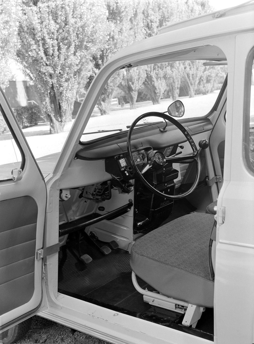 Renault 4 L (1961-1967)