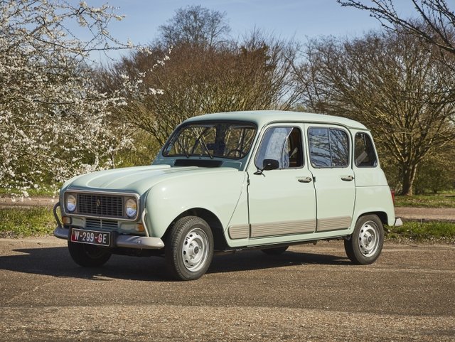 Renault 4