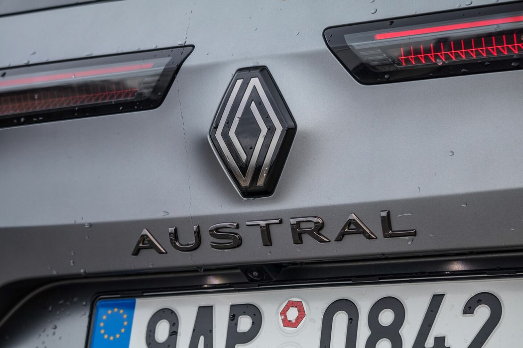 Renault Austral MHEV 160 CVT Iconic Esprit Alpine