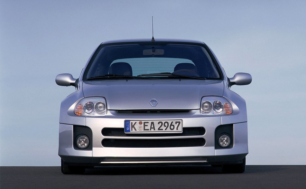 Renault Clio V6 (2000)