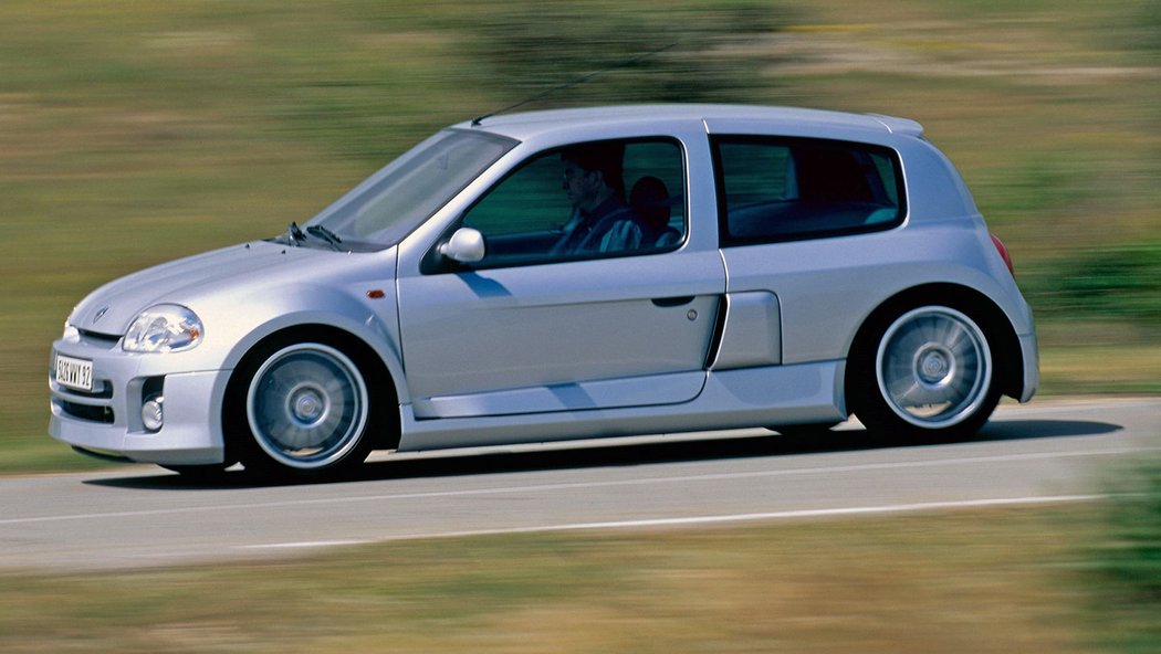 Renault Clio V6 (2000)