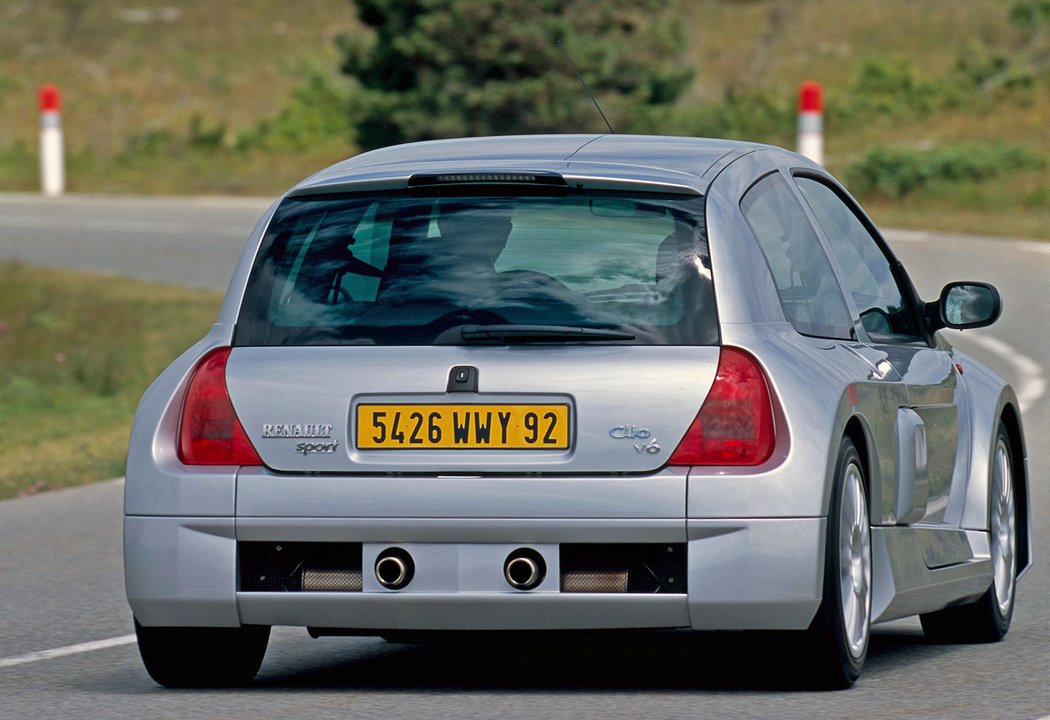 Renault Clio V6 (2000)