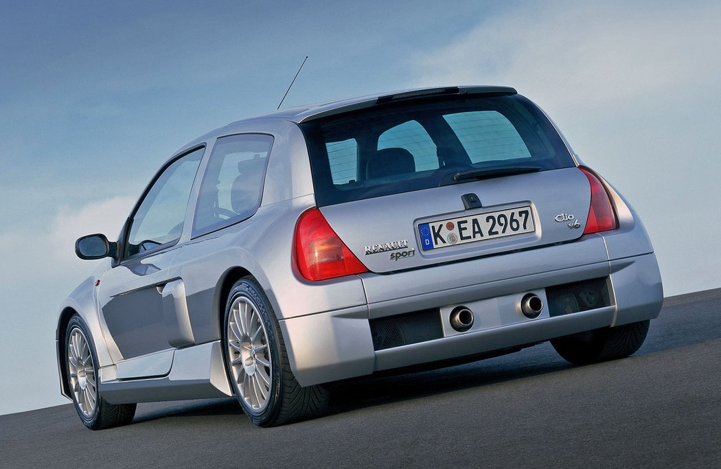 Renault Clio V6 (2000)