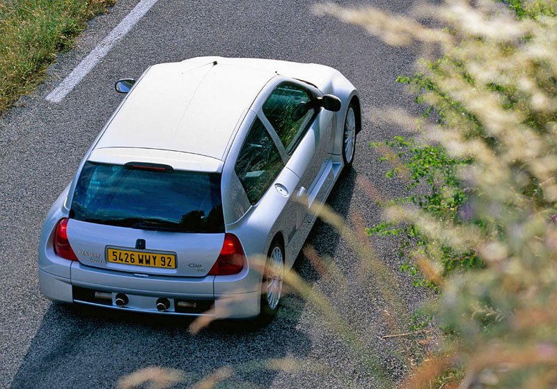 Renault Clio V6 (2000)