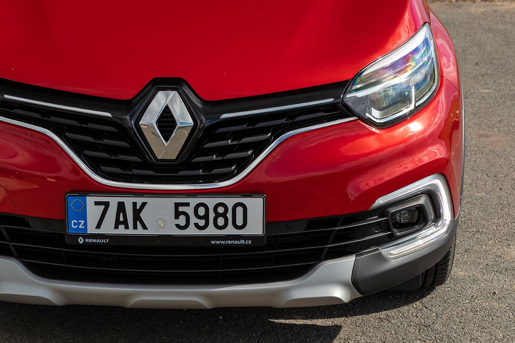 Renault Captur 1.3 TCe 150 EDC (110 kW)