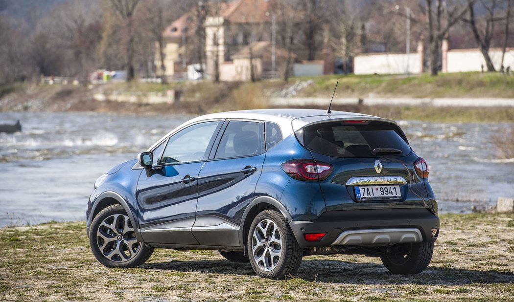 Renault Captur 1.3 TCe 130 (96 kW)