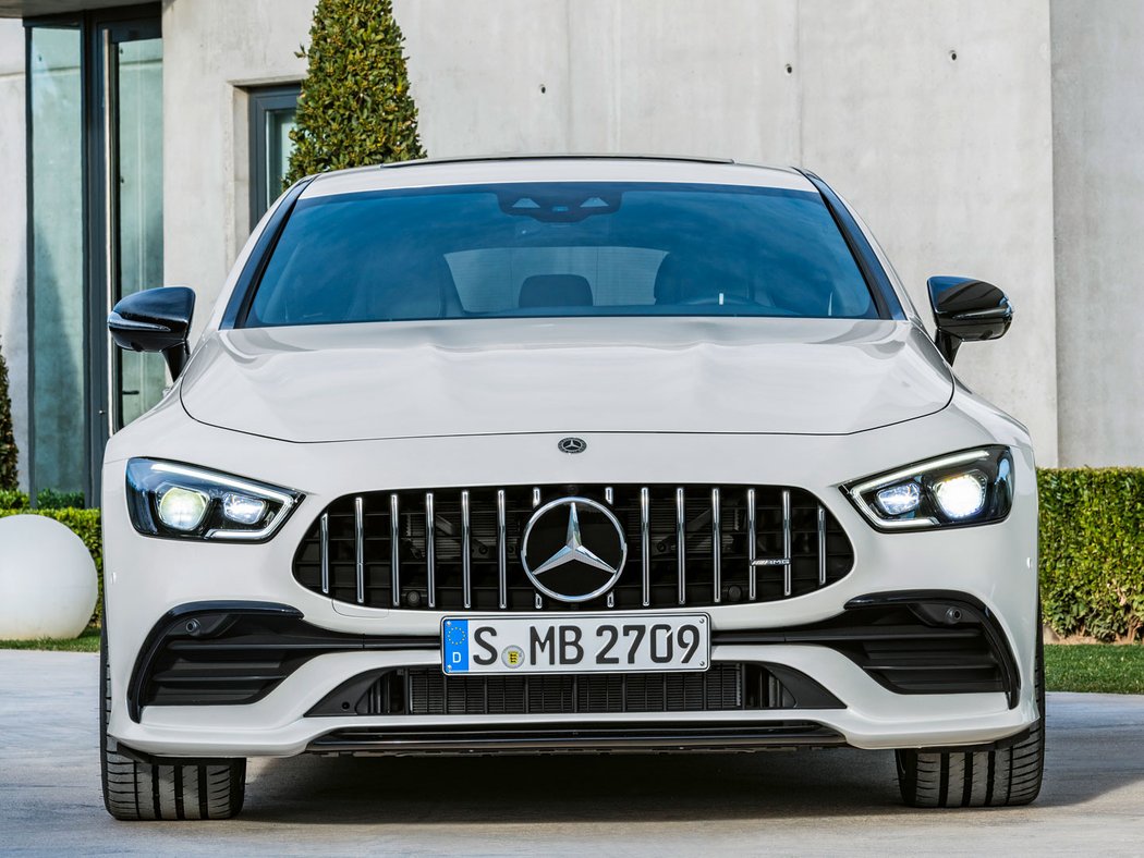 Mercedes-AMG GT čtyřdveřové kupé