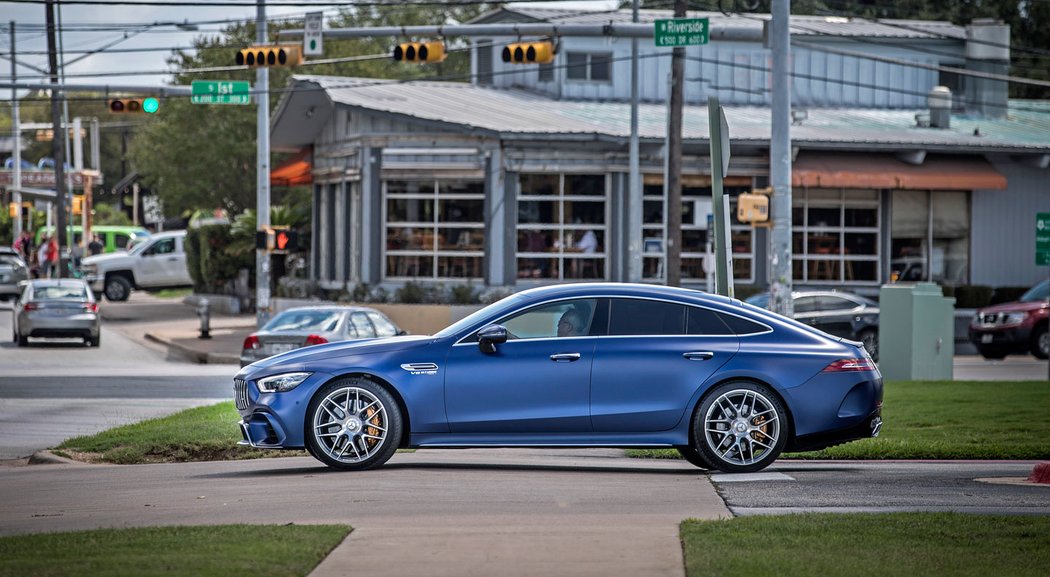 Mercedes-AMG GT čtyřdveřové kupé