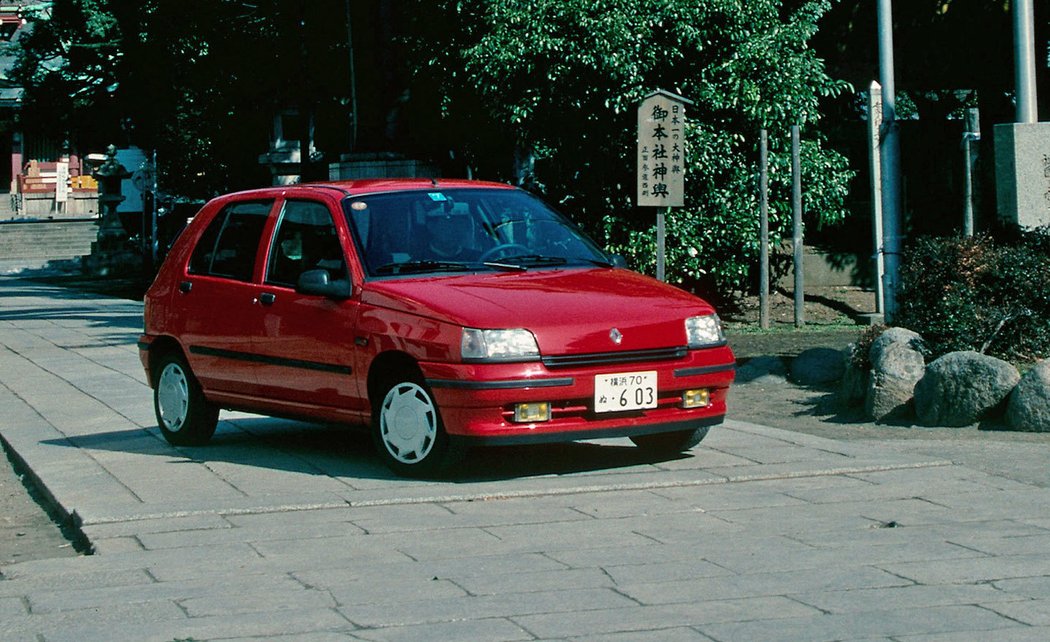 Renault Clio (1990-2001)