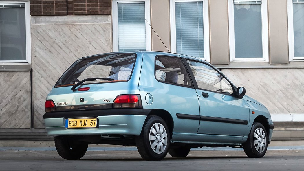 Renault Clio (1990-2001)