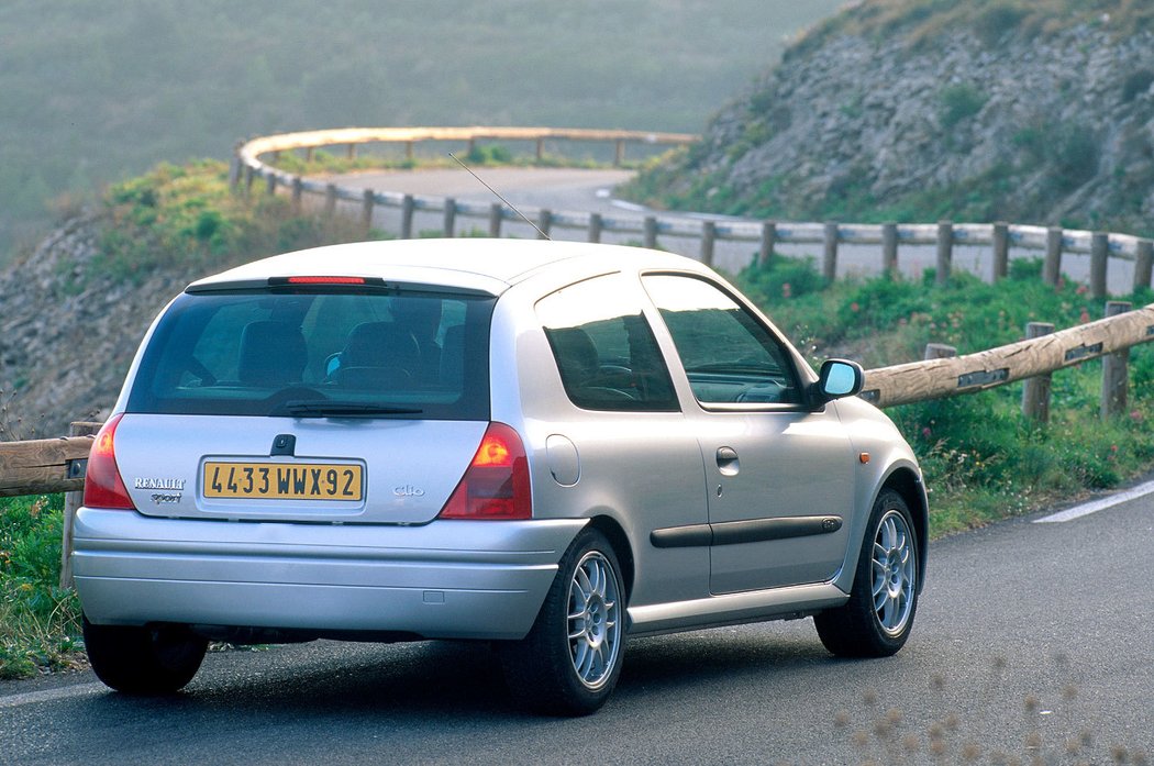 Renault Clio (1998-2017)