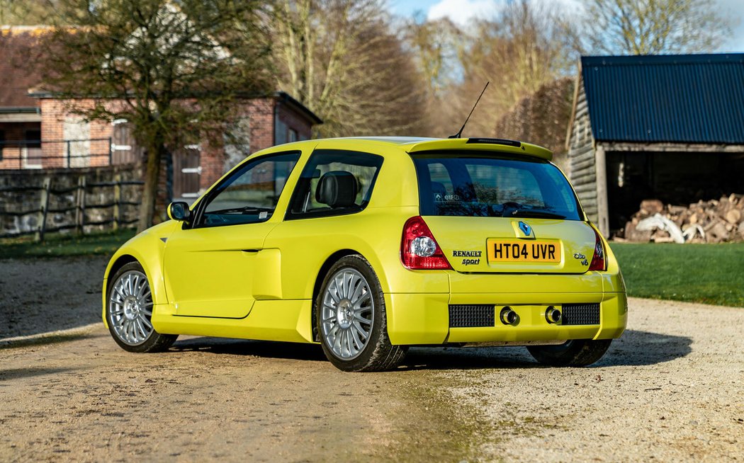 Renault Clio V6 Phase 2