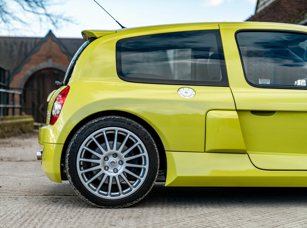 Renault Clio V6 Phase 2