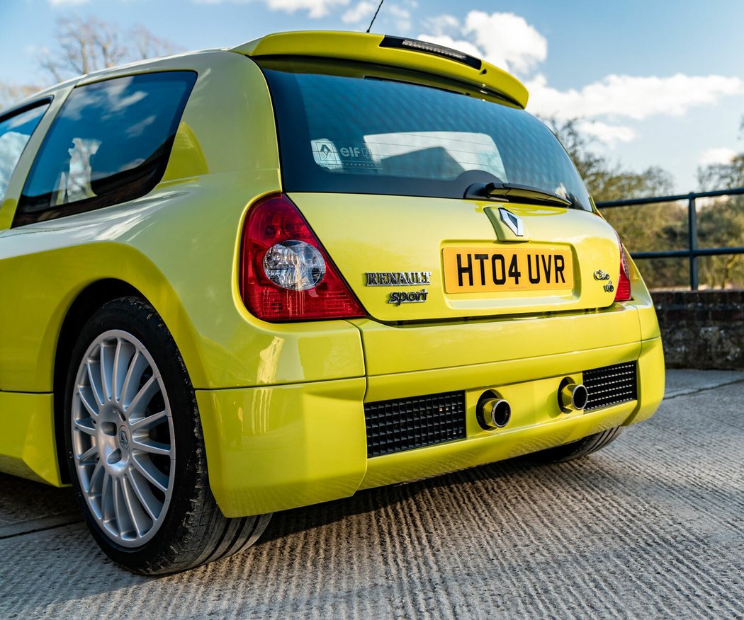 Renault Clio V6 Phase 2