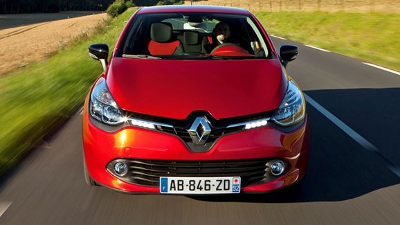 Francouzský trh v září 2012: Renault má v Top 10 pět modelů