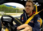 Video: Sebastian Vettel prohání elektrické Renaulty