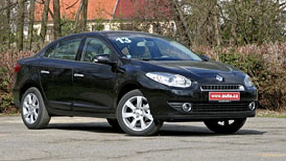 TEST Renault Fluence 2,0 16V: První jízdní dojmy