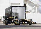 Renault Master si poradí i s přepravou monopostu F1