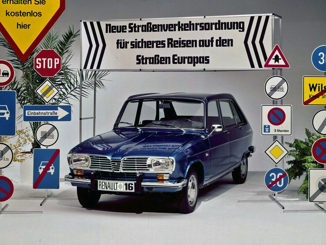 Renault 16 (1966)