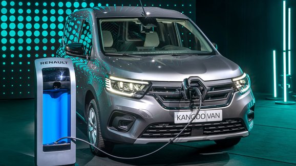 Renault odhaluje nové dodávky. Jak se liší Kangoo Van a Express Van?