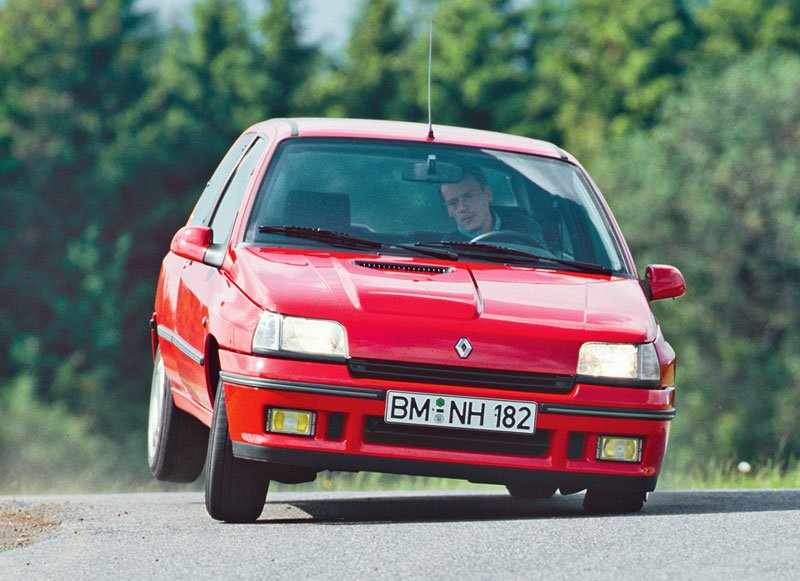 Renault Clio 16V