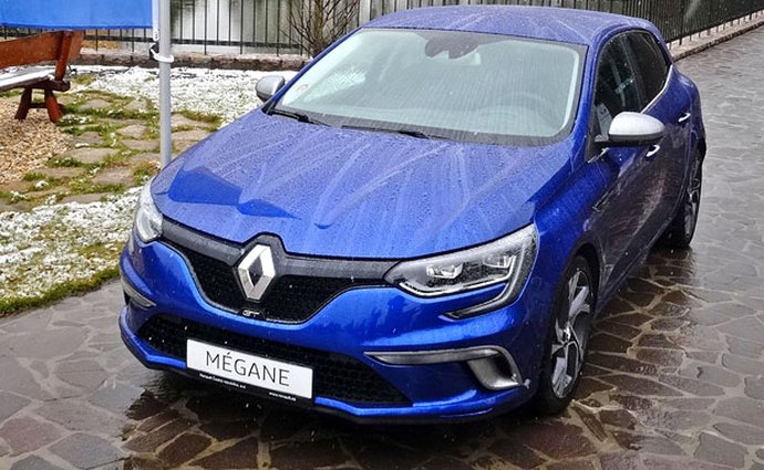Renault Mégane R.S. 2018 bude předokolka s řízením zadních kol
