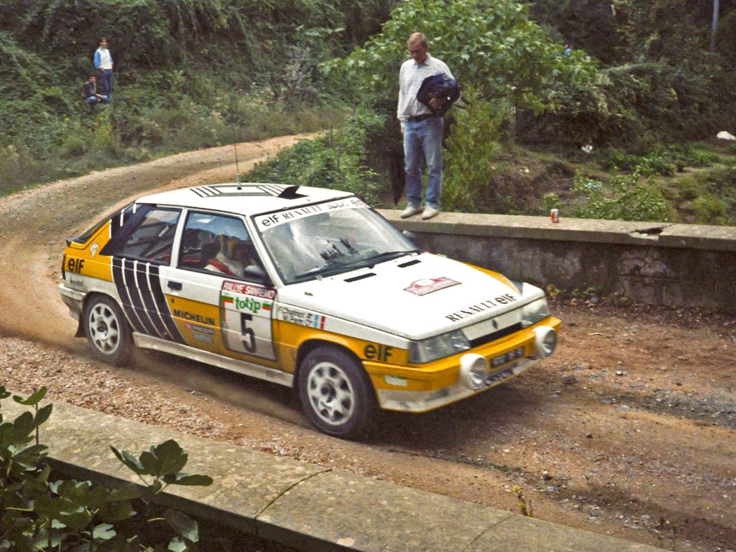 Renault R9