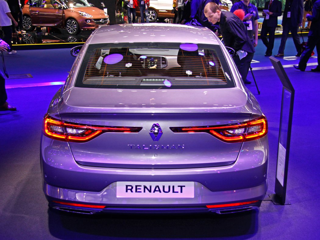 renault novemodely frankfurt2015