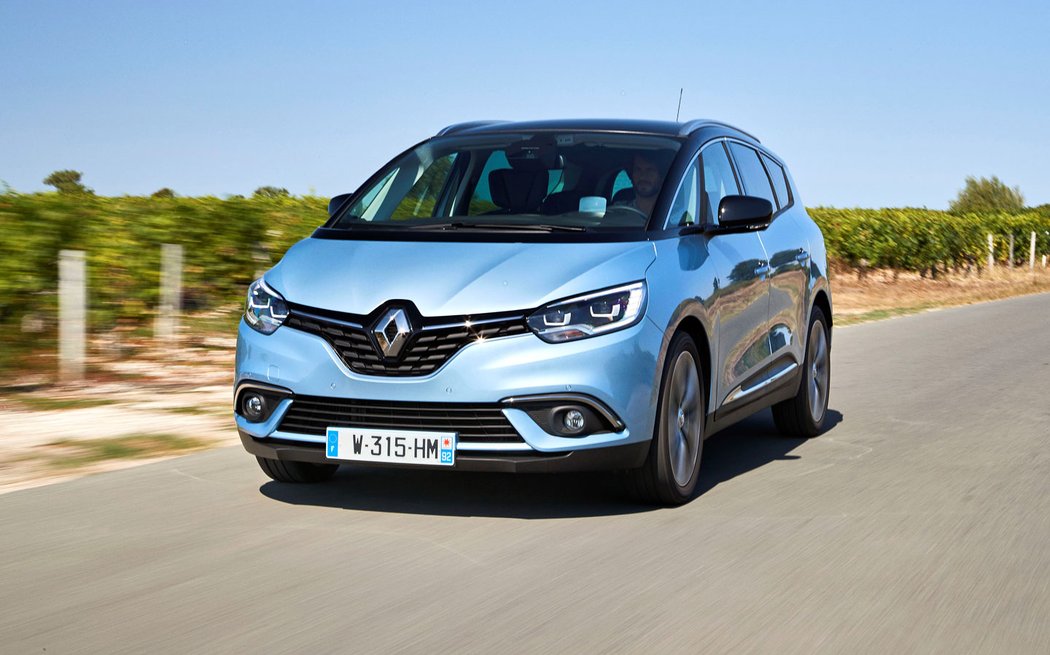 renault novemodely mpv