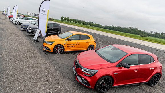 Renault nasazuje novou generaci motorů. Odhaluje jejich tajemství a nechal nás je vyzkoušet