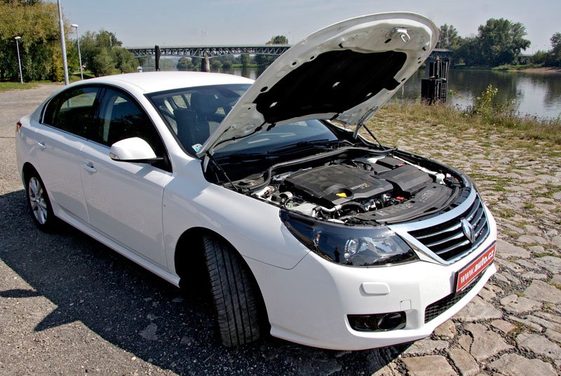 Renault Latitude