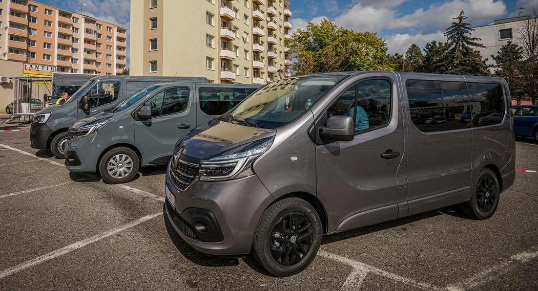 Poprvé za volantem modernizovaných Renaultů Master a Trafic. Zase o krok blíže osobním vozům