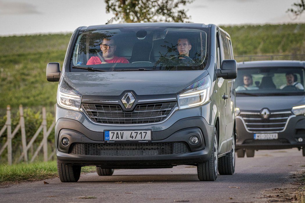 Poprvé za volantem modernizovaných Renaultů Master a Trafic. Zase o krok blíže osobním vozům