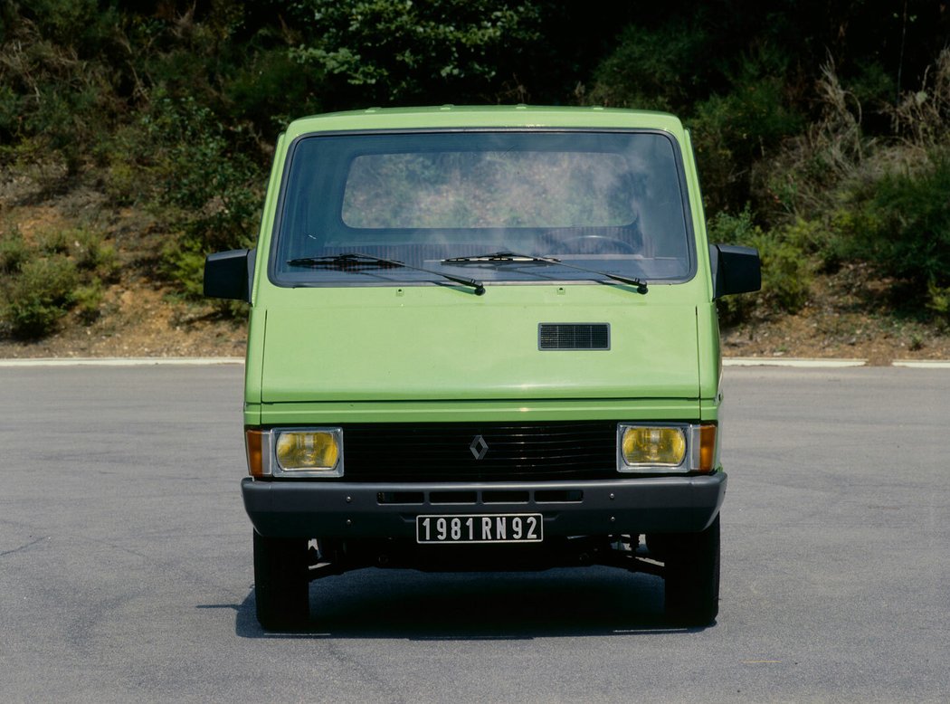 Renault Trafic Van L2H2 (1981)