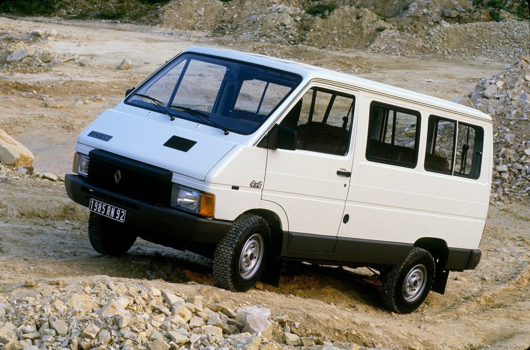 Renault Trafic 4x4 Minibus (1985)