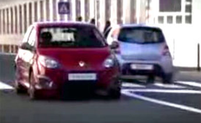 Video: Renault Twingo – duel městských automobilů