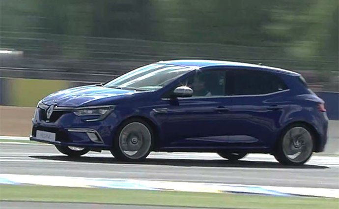 Video: Renault Mégane GT jezdí na okruhu v Le Mans