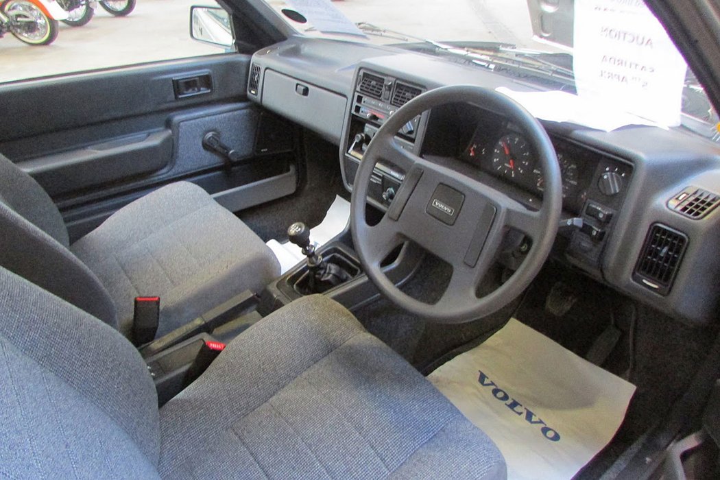 Volvo 440