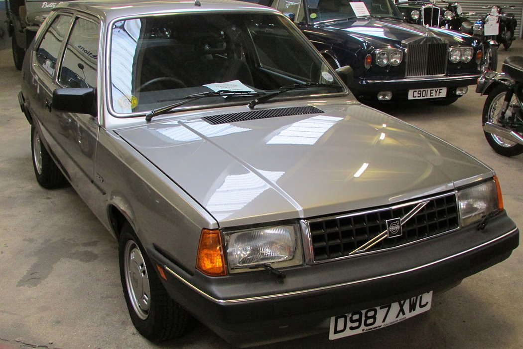 Volvo 440