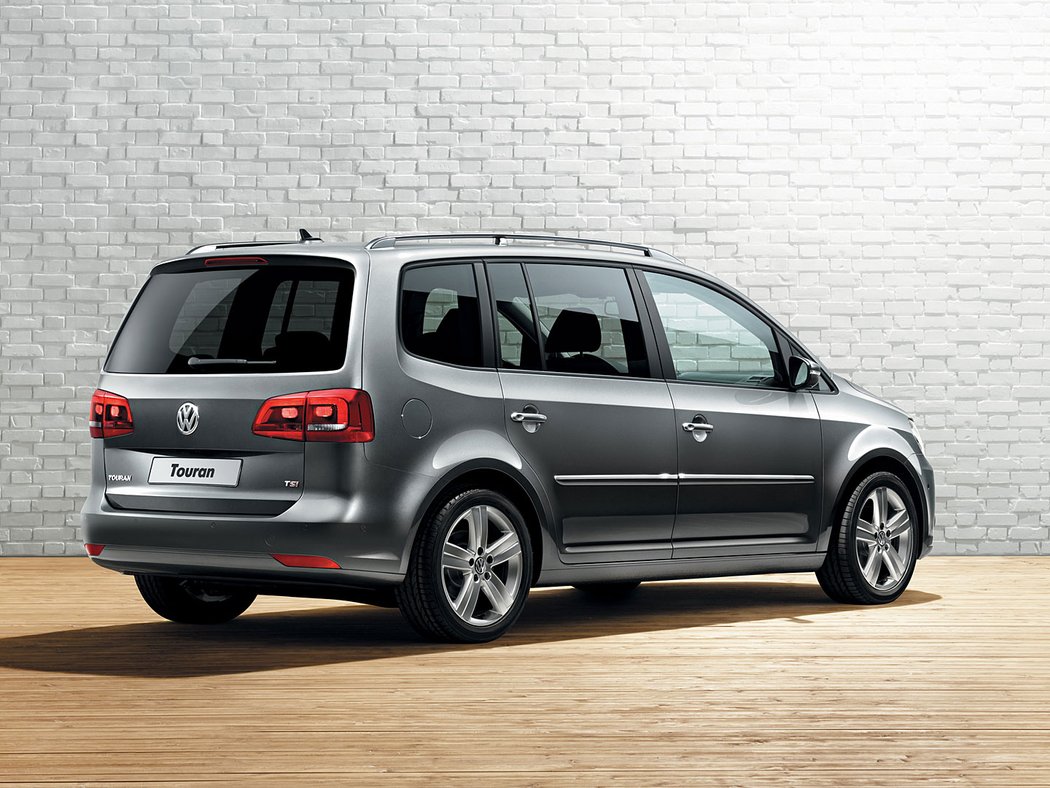 Renault Scénic vs. Volkswagen Touran