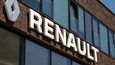 Francouzská automobilka Renault z ruského trhu generovala téměř patnáct procent svých tržeb. Nátlak politiků a veřejnosti ji po začátku války donutil produkci v Rusku pozastavit.