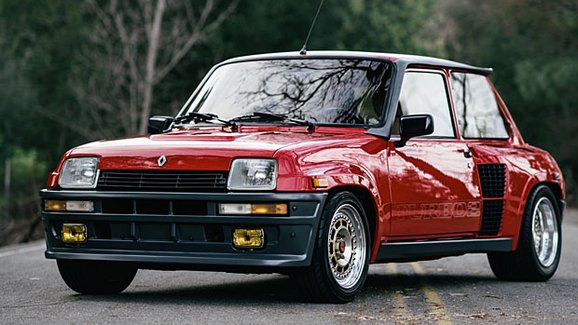 Renault 5 Turbo 2 Evolution: Draží se vzácná přeplňovaná pětka z poloviny 80. let