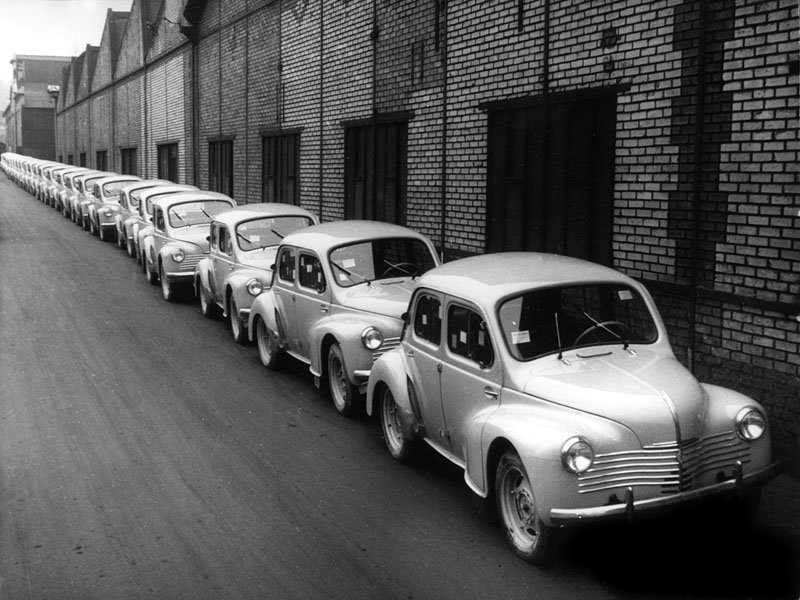 Renault 4CV