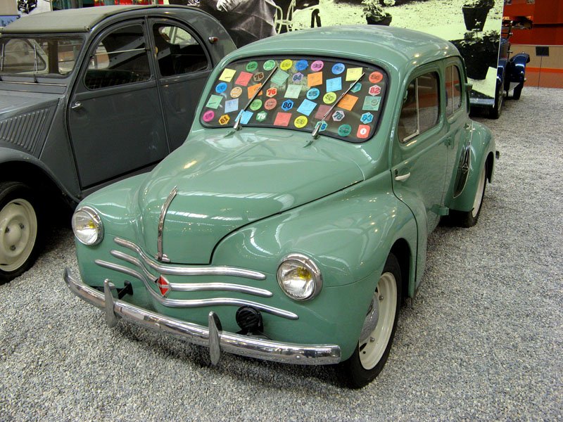 Renault 4CV