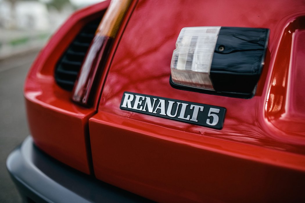 Renault R5