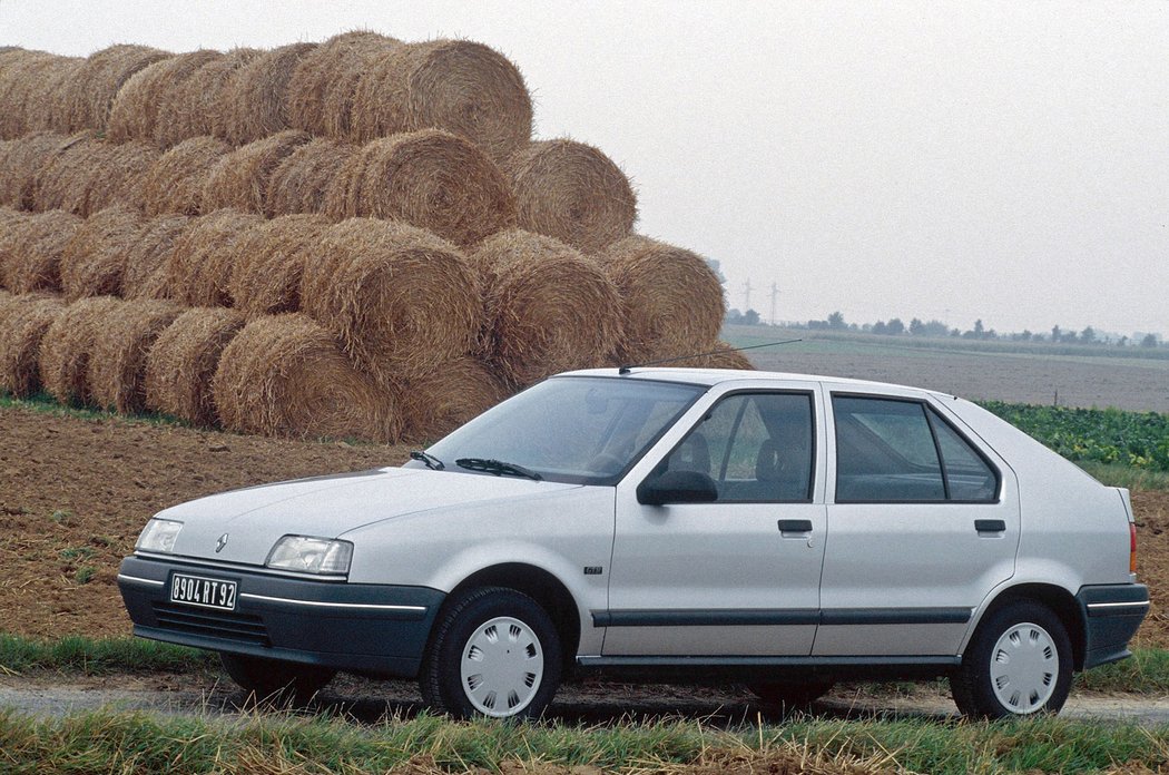 1988 Renault 19