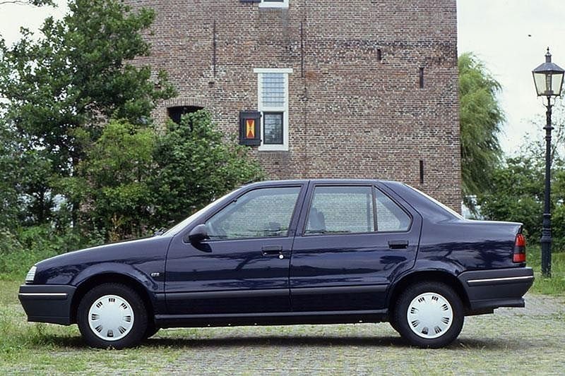 1989 Renault 19