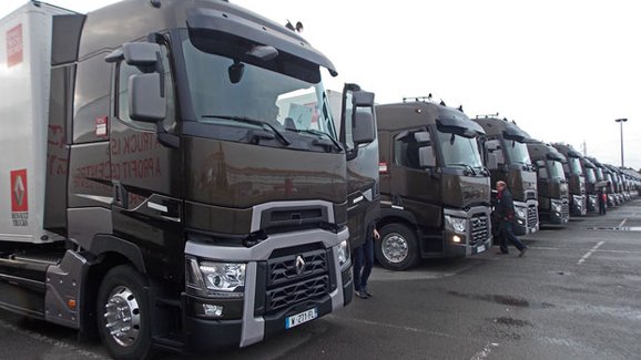 Jízdní dojmy Renault Trucks T: Velmi snadné